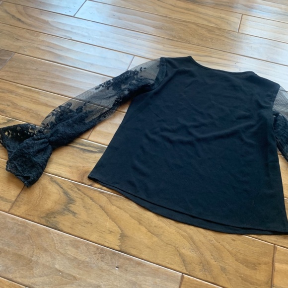 🦋 NEW Embroidered Mesh Flounce Sleeve All Black Top Semi Sheer Sleeves Women XS - Picture 7 of 16